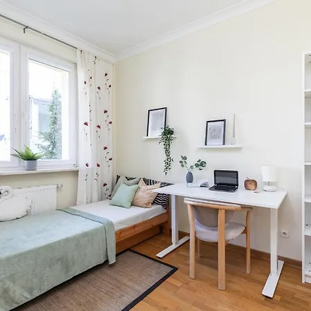Superapart Relaksowa 37 Daire Varşova